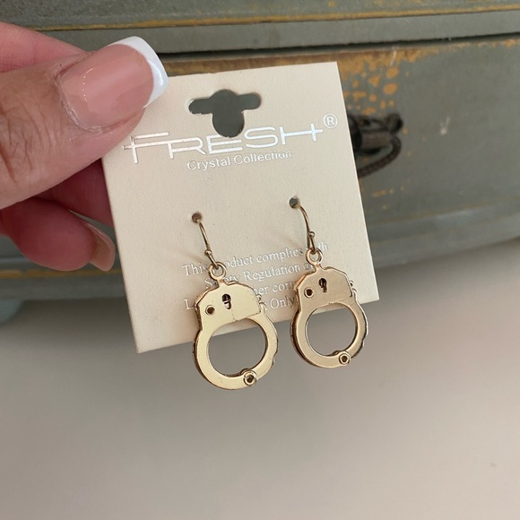 fresh Jewelry Nwt Gold Handcuff Earrings Poshmark